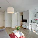 Champs Elysees Apartment