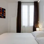 Champs Elysees Apartment