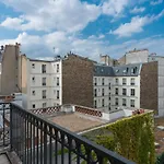 Beaudelaire Center Residence