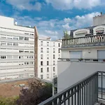 Beaudelaire Center Residence
