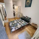 Location Studio