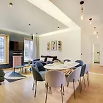 Spacious Apartment - 2B-10P - Ac - Marais