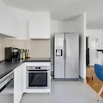 Le Contemporain - Paris
