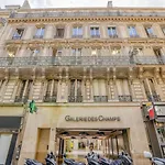 Luxury Villa Champs Elysees