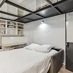 Atelier D\'Artiste 3 Personnes Quartier St Placide By Weekome