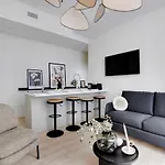 Modern Apartment - 2Br-6P - Eiffel Tower