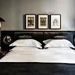 Monsieur George Hotel & Spa - Champs-Elysees