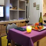 Agreable Studio Au Coeur De 14 Eme Arrondissement