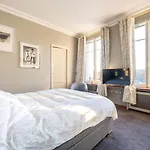 Spacieux Et Elegant Appartement Porte Des Ternes
