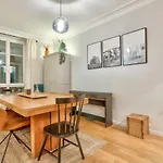 Cozy Apartment For 4 People - Paris 10