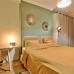 Cozy Apartment For 4 People - Paris 10