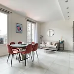 Centric Nice Apartment 2 Steps Le Marais -Republic