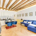 Suite Montorgueil - Hyper Centre Paris - Chatelet 3Min