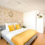 Cozy Apartment - Marais - Pelee