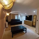 Beautiful Triplex In The Center Of Paris