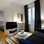 Apartment Near Montmartre