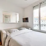 Nice Apartment For 2 - Paris Arc De Triomphe 16E