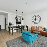 Elégant appartement dans le quartier Concorde à Paris