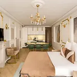 Merveil - Luxury Suite - Marais - Saint Martin I