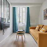 Residence Center Of Paris By Studio Prestige