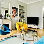 Luxury Place In Le Marais - Central Paris