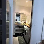 Appartement Au 2 Eme Etage Paris 2