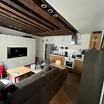 Appartement Au 2 Eme Etage Paris 2