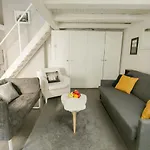 Ile Saint Louis City Apartment