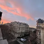 Studio Vue Tour Eiffel
