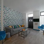 Huge 2 Floor With Unique Games Room & Home Theatre Room