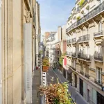 Appartement Haussmannien Place De L Etoile