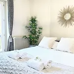 Arc De Triomphe Cosy Retreat