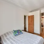 Nice Apartment For 2 People - Paris 19E