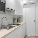Lavie Maison Paris Ac Retreat