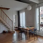 Un Appartement Typique Parisien / A Typical Parisian Apartment