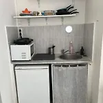 Studio 13M2 Paris 15 Quartier Commerce