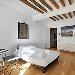 Cosy Appartement In The Heart Of Paris