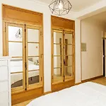 Charming With Terrace In The Heart Of The 17Th