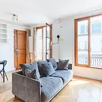 Marais - Places Des Vosges City Apartment