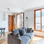 Marais - Places Des Vosges City Apartment
