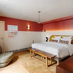 Edgar Suites Tour Eiffel - Carrieres