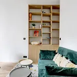 Madeleine - Concorde City Apartment