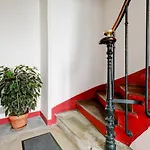 Madeleine - Concorde City Apartment