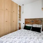 Madeleine - Concorde City Apartment