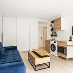Pick A Flat\'S Apartment In Place Des Ternes - Boulevard Gouvion-Saint-Cyr