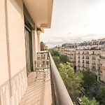 Luxuriousflat#Victorhugo#Trocadero#Vieweffeiltower