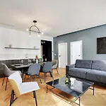 Stunning Apartment - 2Br-6P - Opera