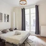 Studio Tour Eiffel By Studio Prestige