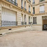 Studio Tour Eiffel By Studio Prestige