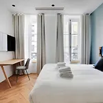 Spacious & Modern Home In Central Paris - 2Br6P - A20